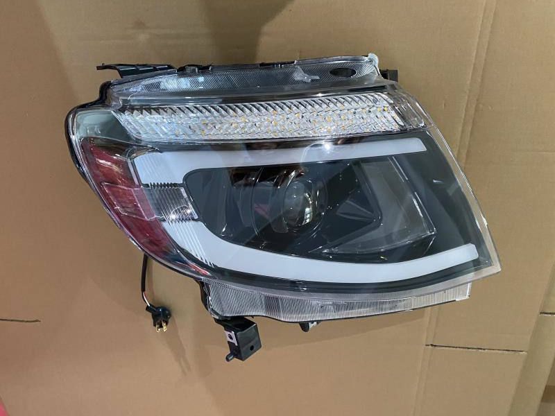 HEADLIGHT LED AUTO LAMP FIT for FORD RANGER T6 2011-2015