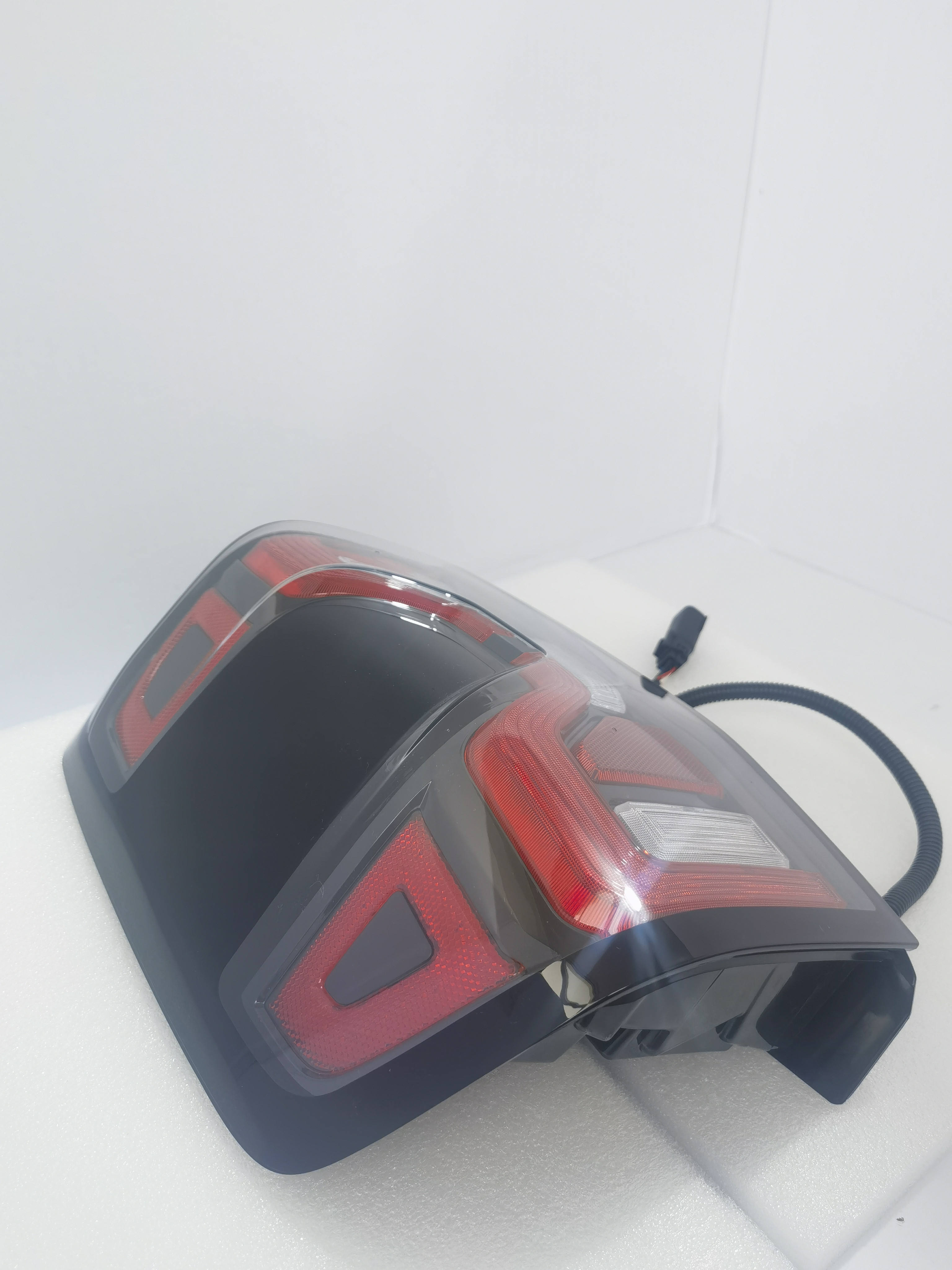 LED Tail Lamp Clear Rear Light for 2023 Ranger T9 Condition 