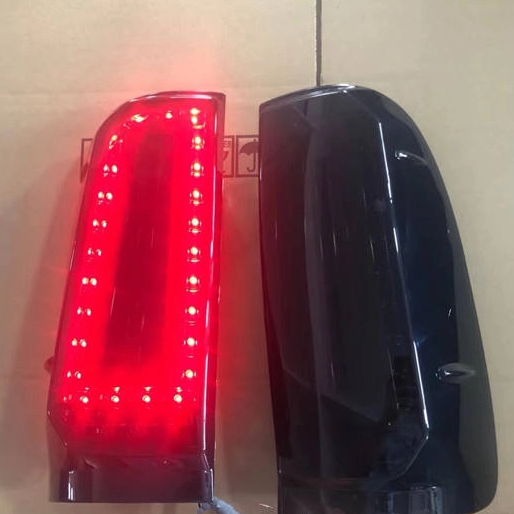 LED Taillight Tail Lamp for Toyota HILUX VIGO 2004-2015