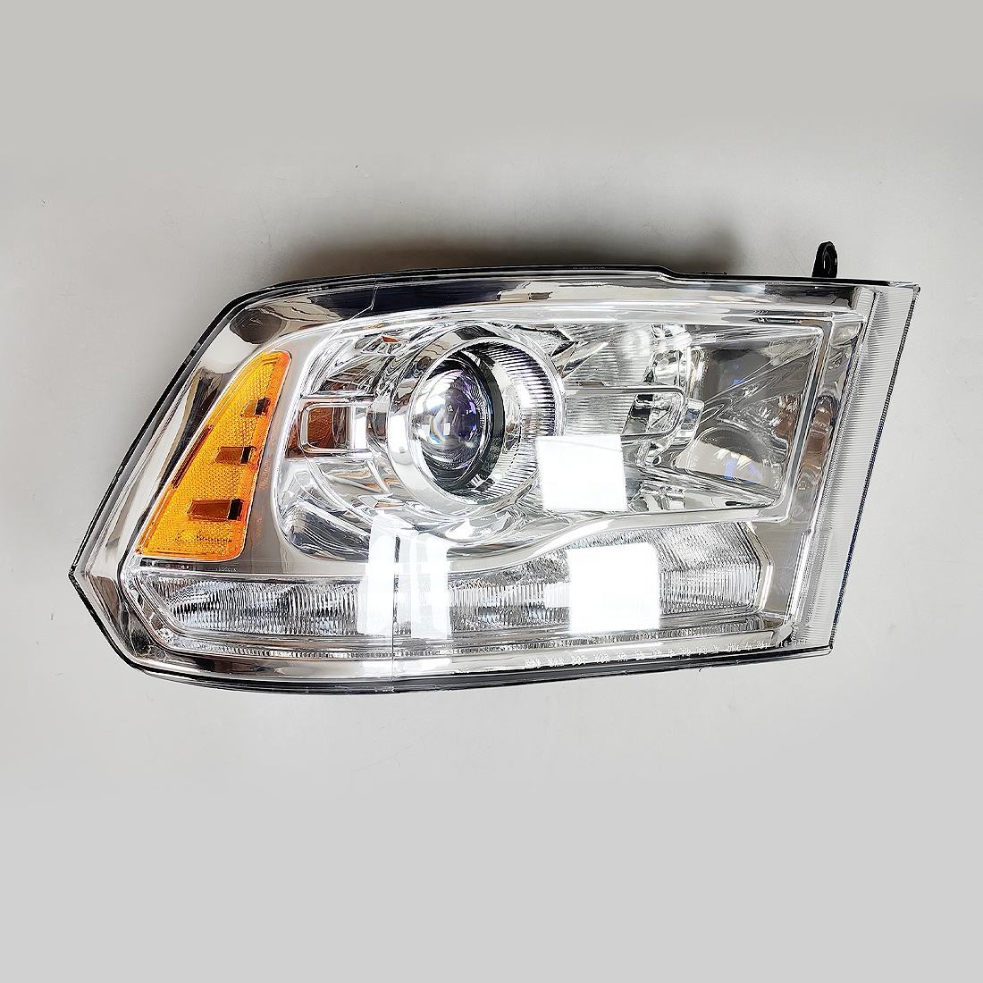Headlamp Park and Turn Lamp Right for Dodge Ram1500 2013-2018