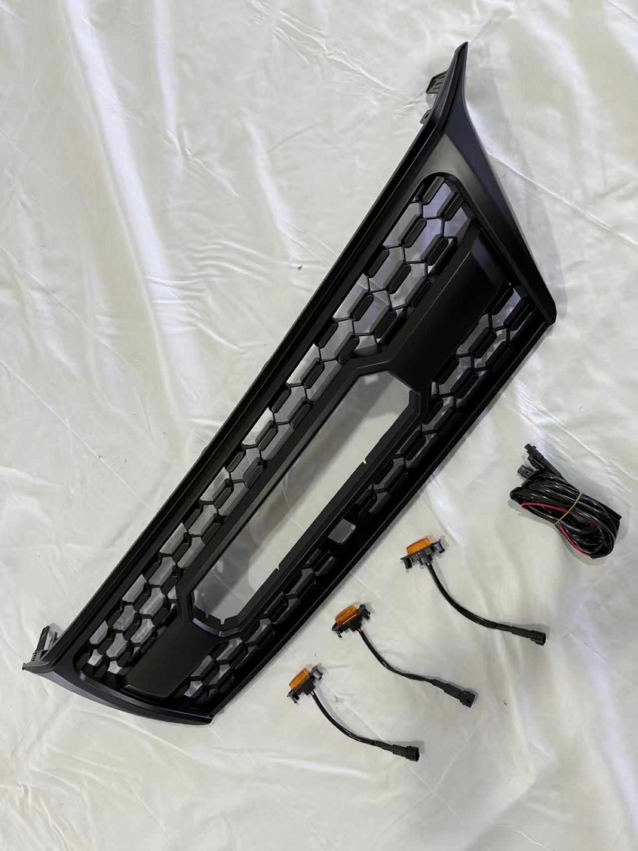 Car Front Parrilla Bumper Front Grill Facelift for Lexus Gx 470 Gx470 10-13 Grille