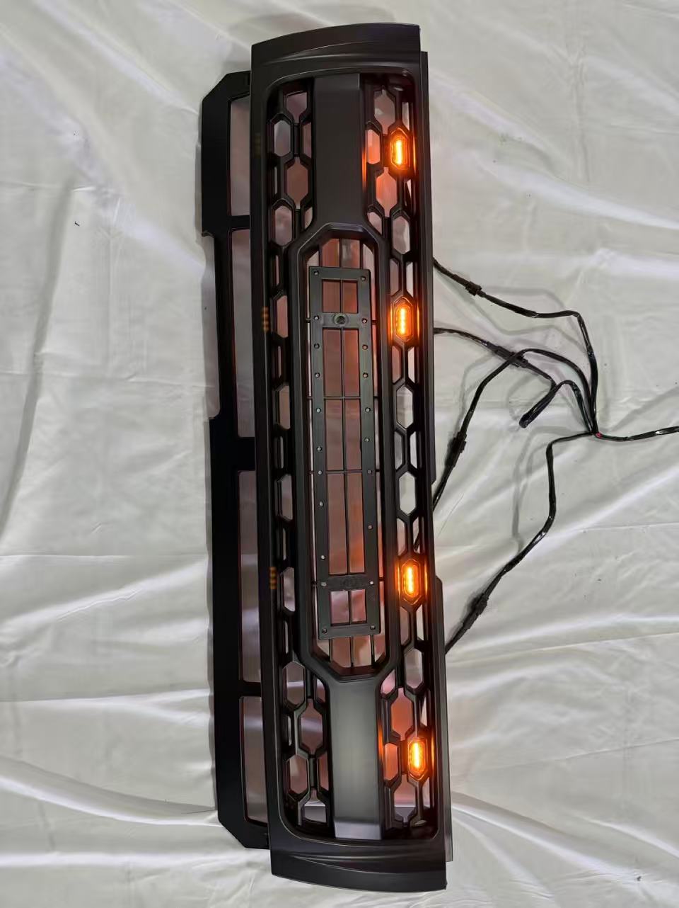 1998-2002 Auto Parts Front Grille Fit for NISSAN PATROL Y61