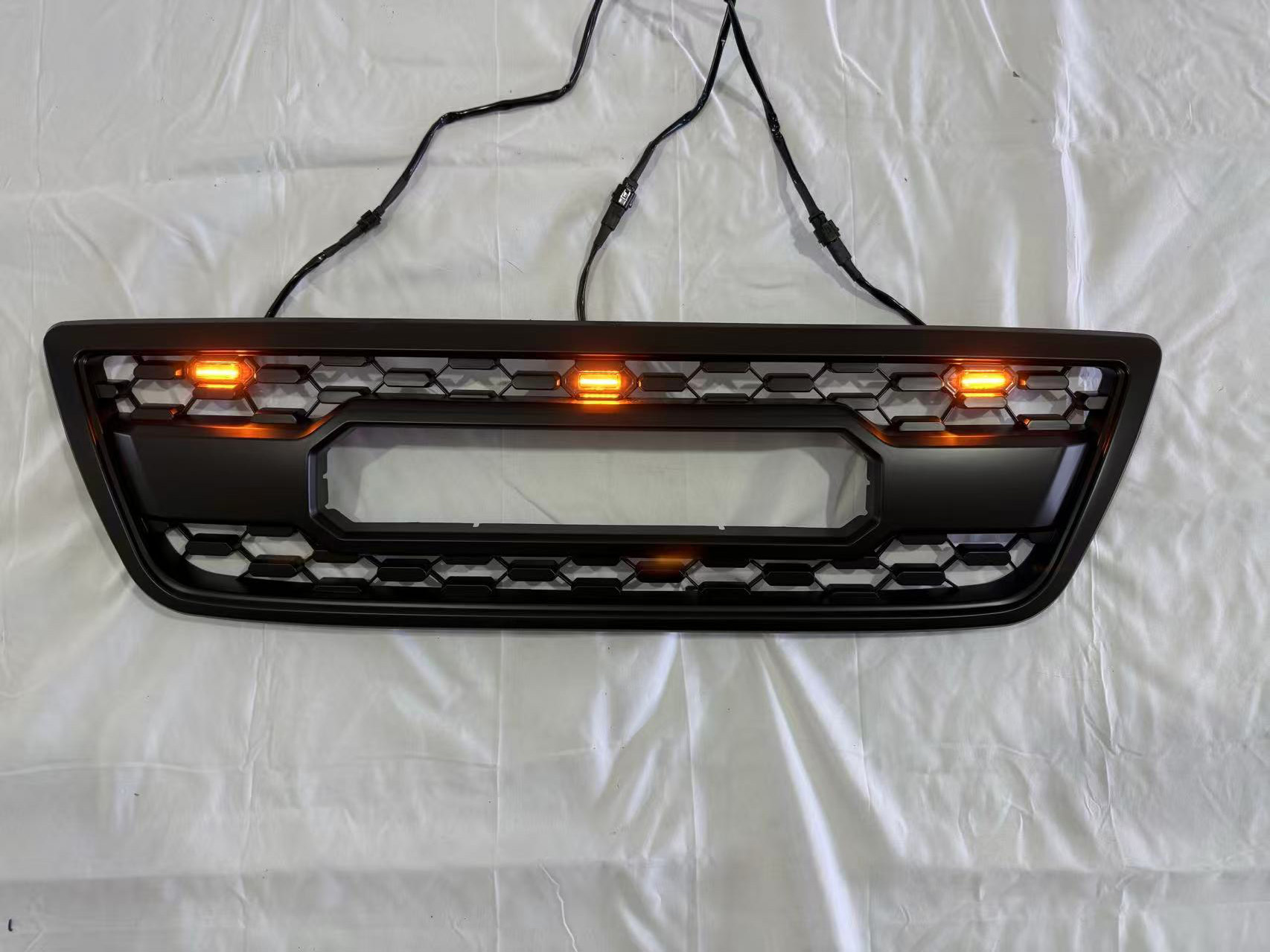 Car Front Parrilla Bumper Front Grill Facelift for Lexus Gx570 98-02 Grille
