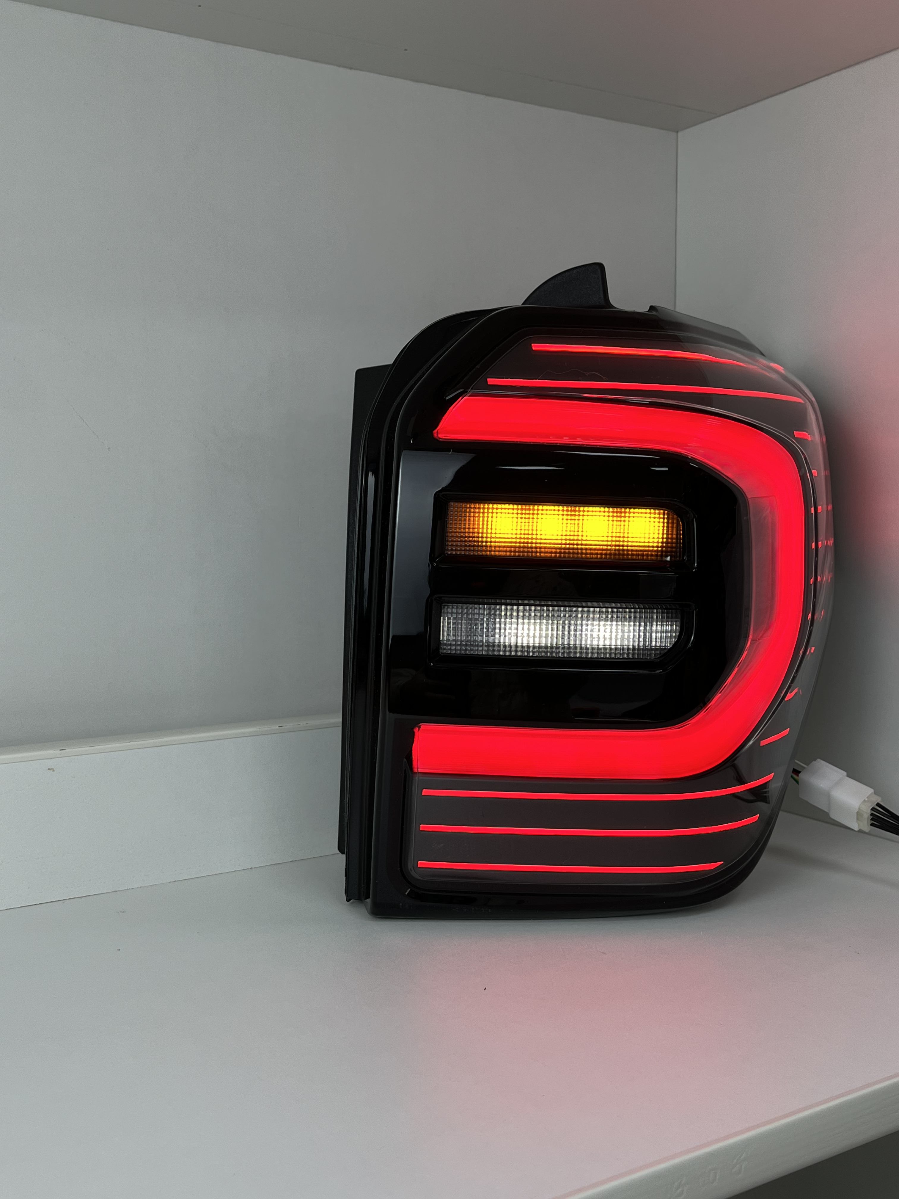 Full LED Modified Smoked Tail Lamp Rear Light for 4Runner 2025