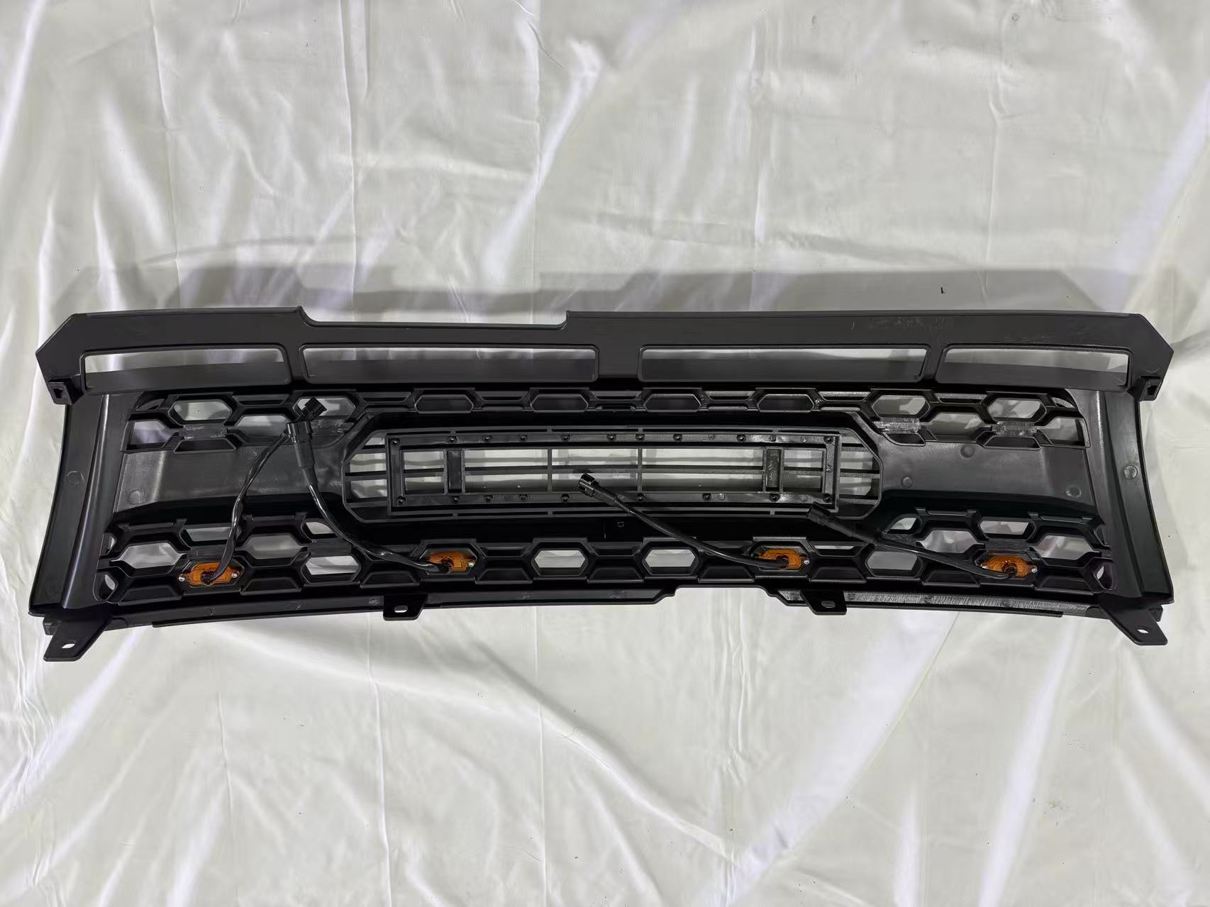 1998-2002 Auto Parts Front Grille Fit for NISSAN PATROL Y61