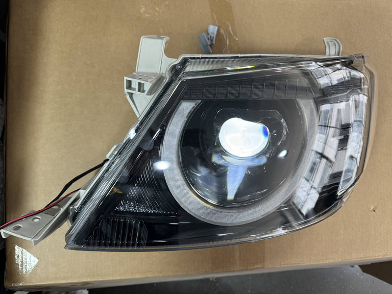 HEAD LAMP 12 for HILUX VIGO 2004-2015